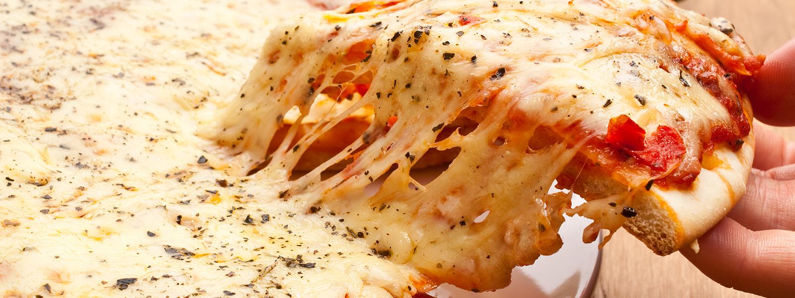 cheesy pizza